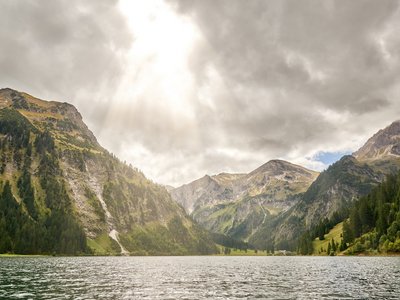 Wine & wellness in Tannheimer Tal Wine & wellness in Tannheimer Tal