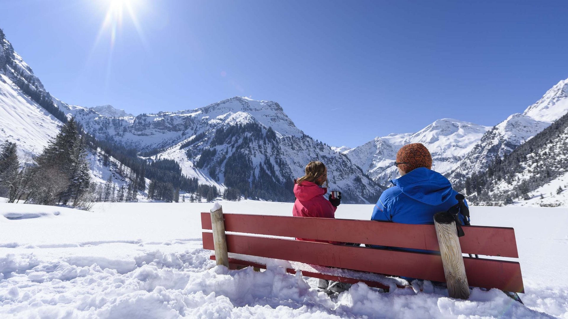 Winter hiking in Tannheim Winter hiking in Tannheim